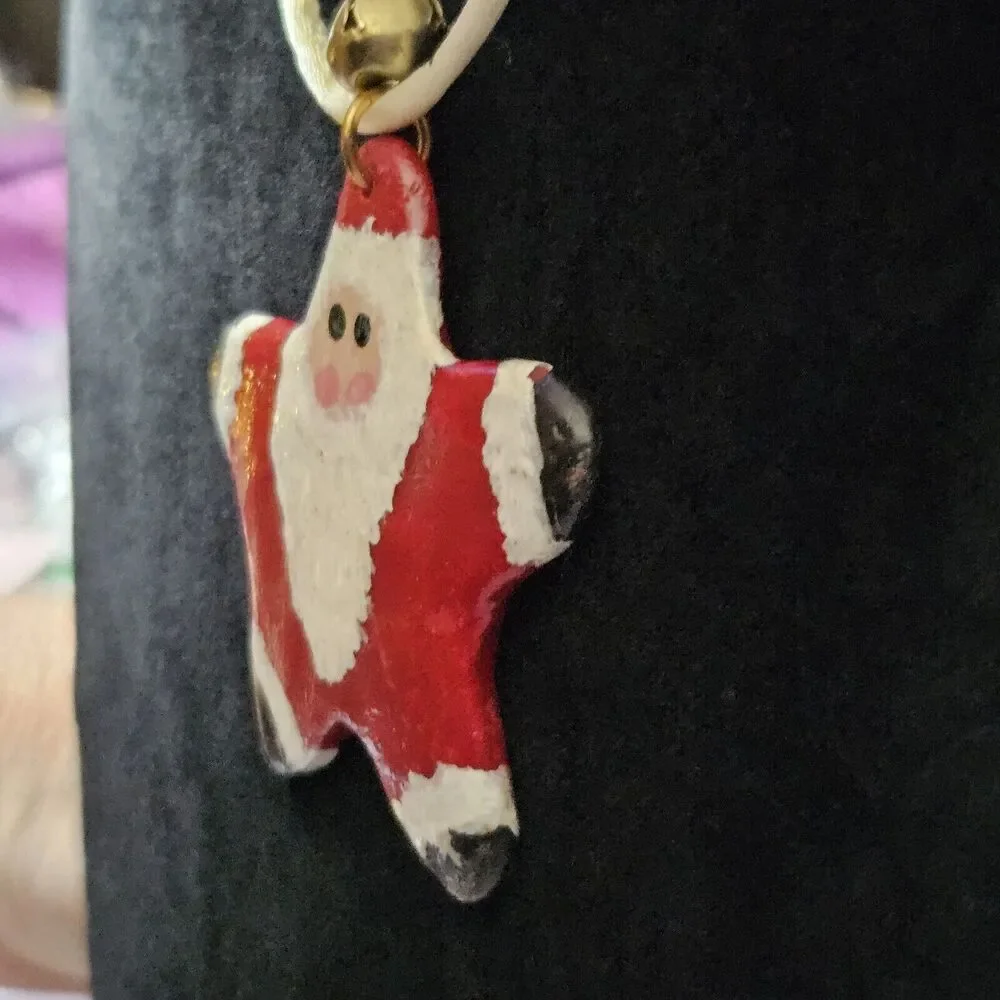 Star Shaped Red And White Santa Pendant Necklace